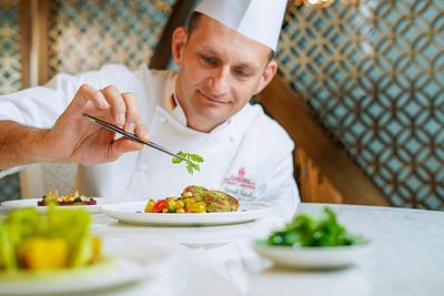 Emirates Develops New Vegan Options to Serve on Flights, Including Meals for Kids