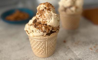 Try This Easy 4-Ingredient Vegan Biscoff Ice Cream
