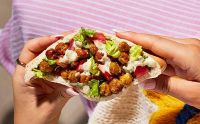 This Caesar Chickpea Pitta Pocket Is The Ultimate Veganuary Lunch