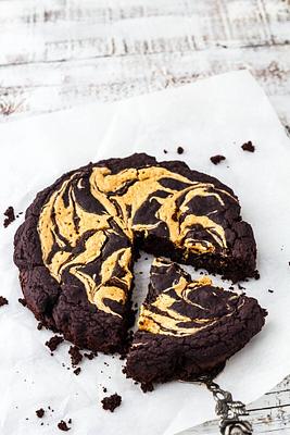 This Mini Brownie Tart Is Gluten-Free And Vegan