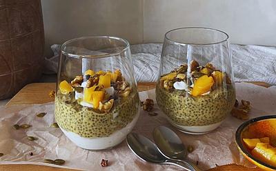 This Nectarine Chia Pudding Is A Nutritious Vegan Breakfast