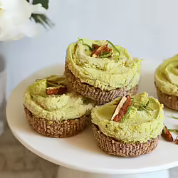 Vegan No-Bake Mini Key Lime Pies