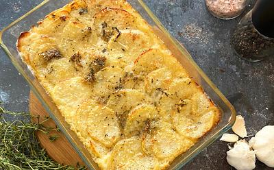 This Creamy Garlic Potato Gratin Is Completely Vegan