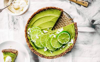 Vegan Key Lime Pie With Just 8 Ingredients (And It’s Gluten-Free)