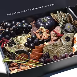 Meet Nibel, the Brand Behind Instagram’s Most Beautiful, and Totally Vegan, Charcuterie Boards