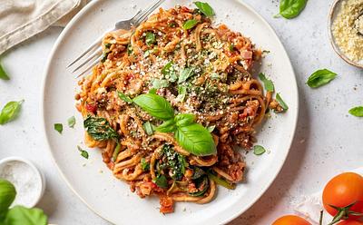 Try This Easy One Pot Spaghetti With Lentil Ragu