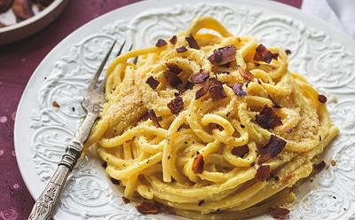 How To Make This Creamy Carbonara With Coconut Bacon