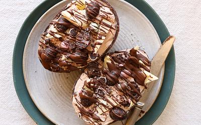 This Easter Egg Cheesecake Is 100% Vegan