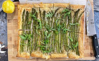 Try This Easy Vegan Asparagus Tart