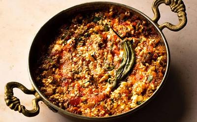 This Vegan Shakshuka Recipe Is About To Be Your New Go-To Comfort Food