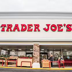 The 7 Top US Supermarkets, According to VegNews Editors