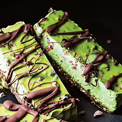 Two-Step Vegan Chocolate Matcha Bars