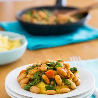 Sausage-Flavored Breakfast Beans and Grits