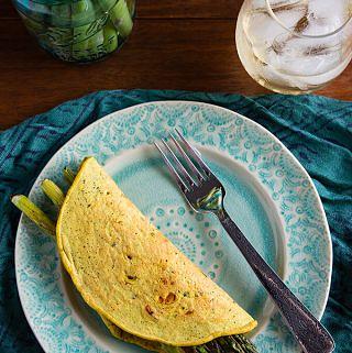 Chickpea Flour Omelets with Asparagus