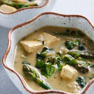 Thai Green Curry with Vegetables and Tofu
