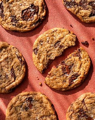 Ultimate Vegan Chocolate Chip Cookies