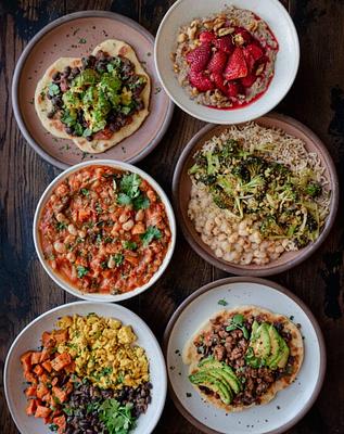 How to Eat Well on a Budget + Weekly Meal Plan