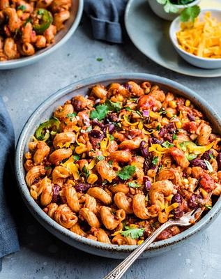 One-Pot Vegan Chili Mac