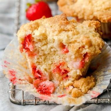 Vegan Strawberry Muffins