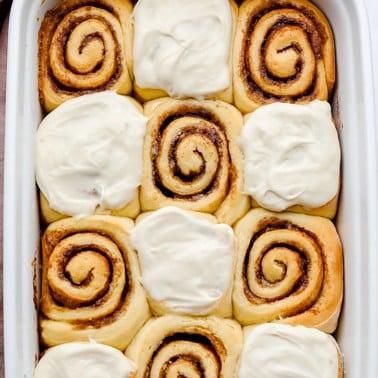 1 Hour Vegan Cinnamon Rolls