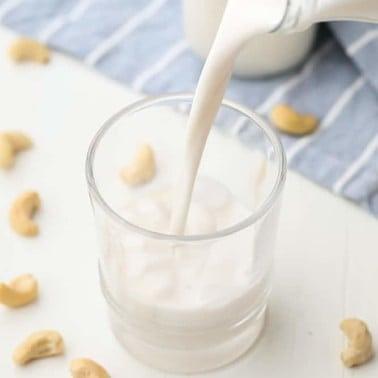 How to Make Cashew Milk – Quickly!