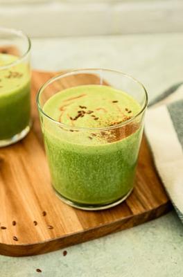 Peanut Butter Vanilla Green Smoothie