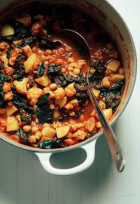 Spiced Cauliflower, Kale & Chickpea Stew