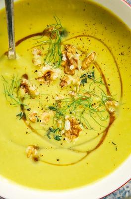 Fennel Leek Soup with Walnuts & Turmeric
