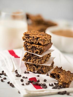 Chocolate Chip Granola Bars (Vegan, Gluten Free, Oil Free)