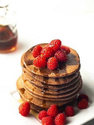 Vegan Chocolate Protein Pancakes (Gluten-free!)