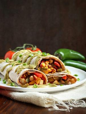 Easy Vegan Breakfast Burritos (9 Ingredients!)