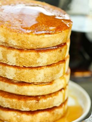 Vegan Gluten-Free Buttermilk Pancakes