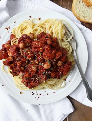 Vegan Chickpea Tomato Ragu Sauce