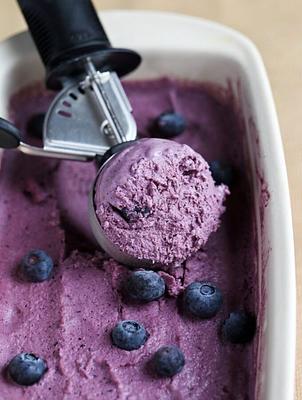 Vegan Blueberry Cheesecake Ice Cream
