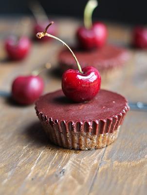 Vegan Mocha Black Forest Cheesecake