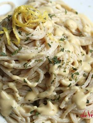 The Best Vegan Garlic Alfredo Sauce