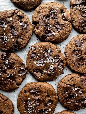 Vegan Gluten-free Chocolate Cookies (So Fudgy!)