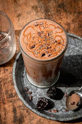 Vegan Chocolate Fantasy Smoothie with Prunes & Flax