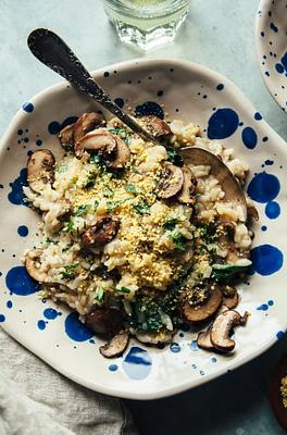 Easy Vegan Instant Pot Mushroom Risotto