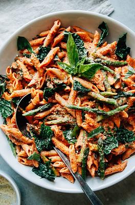 Creamy Vegan Penne Pasta with Rosé Sauce