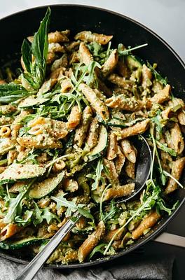 Creamy Olive and Arugula Pesto Pasta