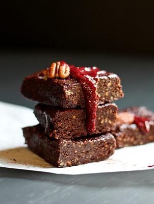 No Bake Vegan Brownies (Oil-free and Gluten-free)