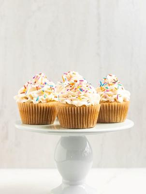Best Vegan Vanilla Cupcakes EVER!