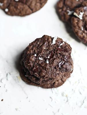 Grain-Free Chocolate Coconut Cookies