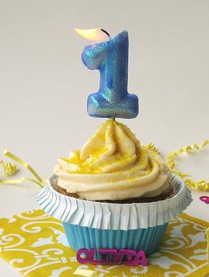 Vegan Maple Vanilla Cupcakes