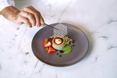 Emirates Launches Huge New Vegan Menu