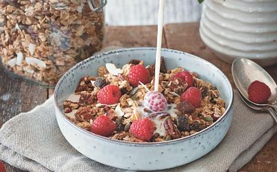 Homemade Cinnamon And Pecan Granola