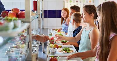 Mother of Vegan Child in Mallorca Permitted to Adapt Her Child’s Menu in School Canteen