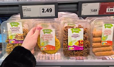Lidl Netherlands Expands and Optimizes Meat Substitute Range