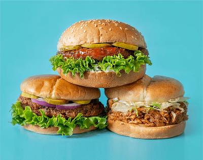 Odd Burger Pauses US Expansion Due to Tariff Concerns, Strengthens Canadian Operations